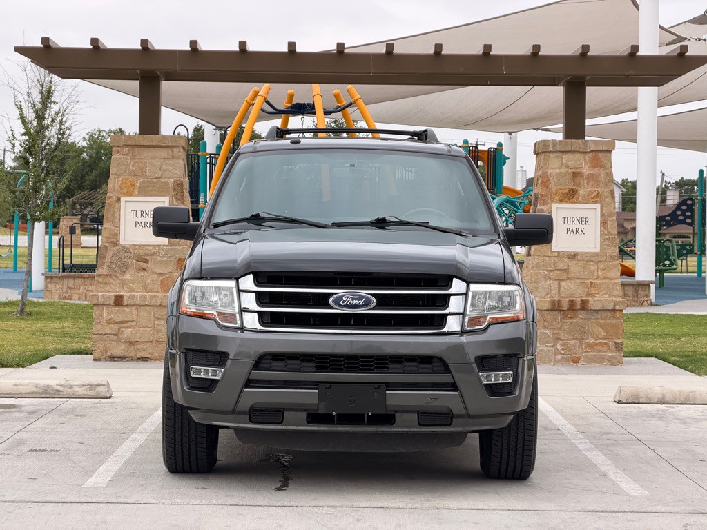 2017 Ford Expedition Image 8