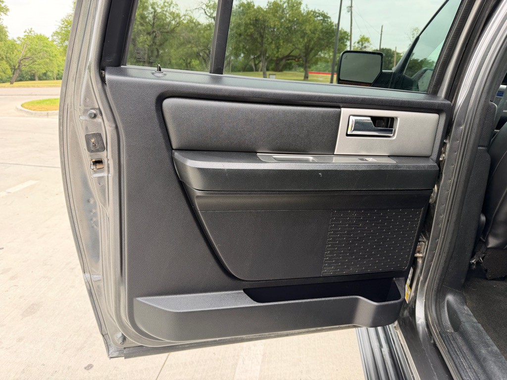 2017 Ford Expedition Image 15
