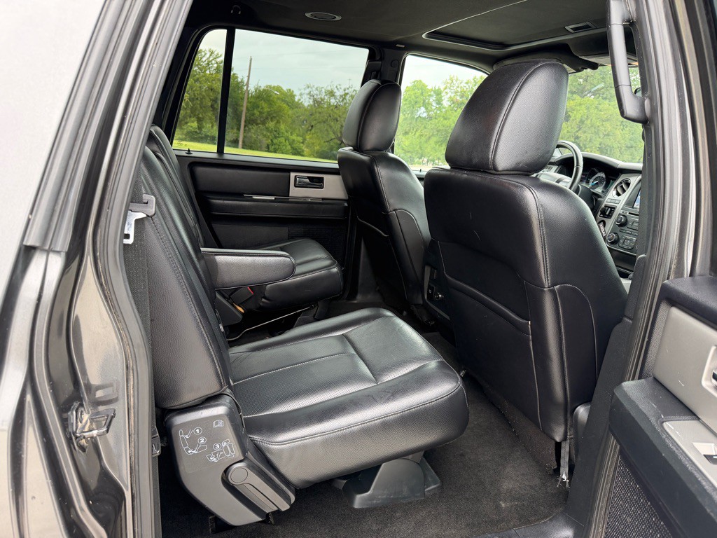 2017 Ford Expedition Image 16