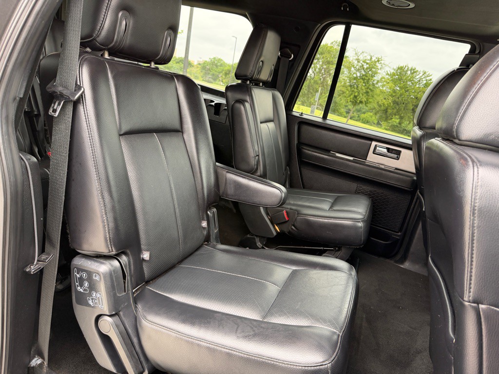 2017 Ford Expedition Image 17