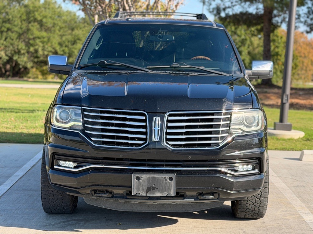 2015 Lincoln Navigator Image 8
