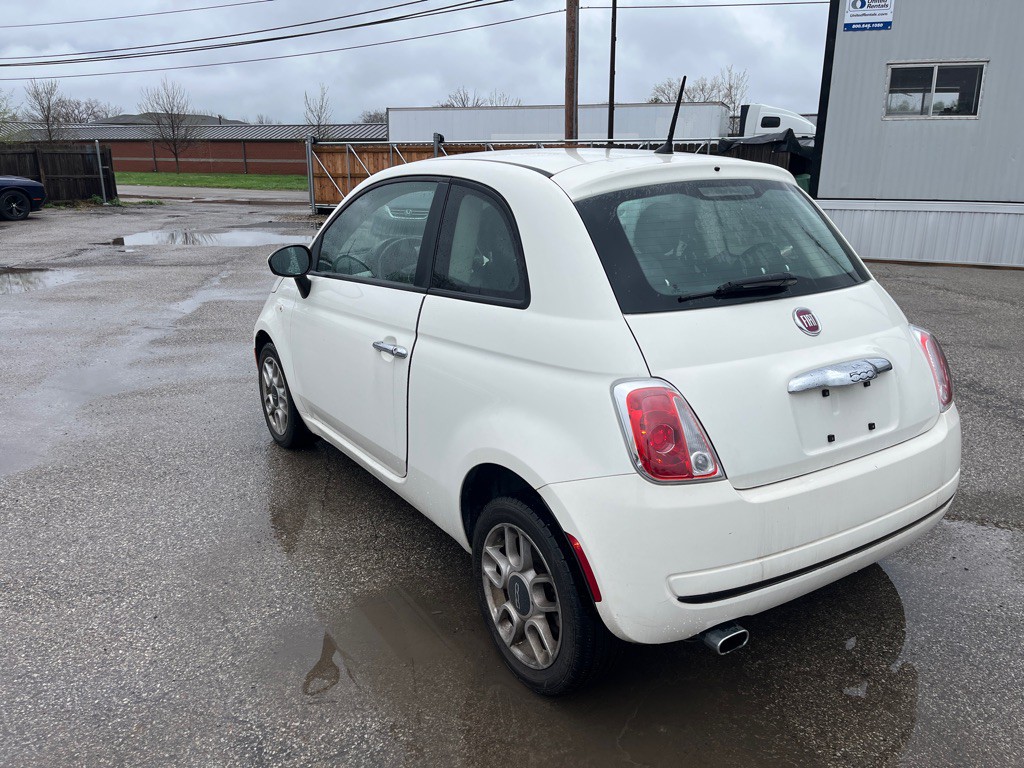 2012 FIAT 500 Image 5