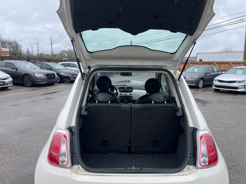2012 FIAT 500 Image 7
