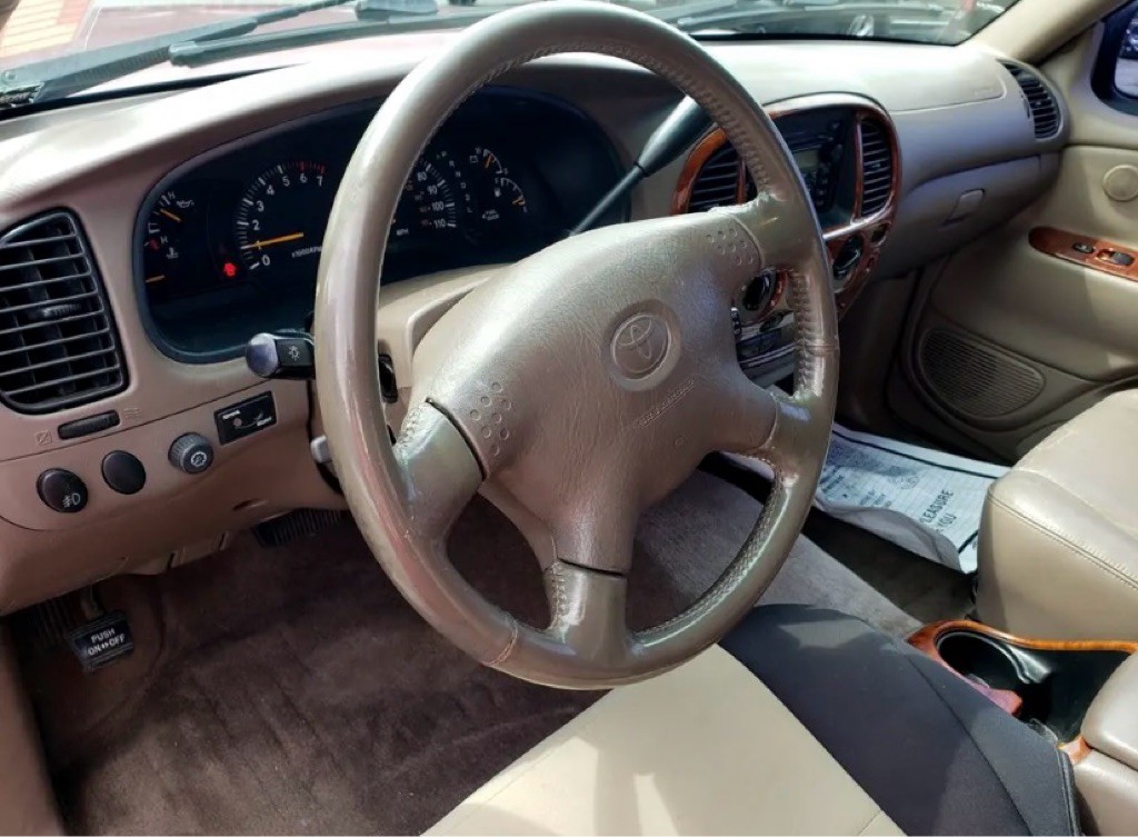 2002 Toyota Tundra Image 11