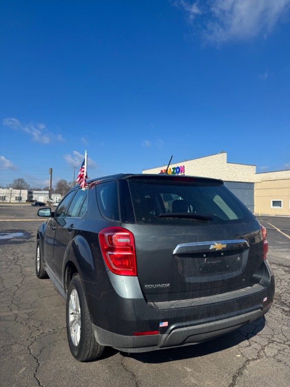 2017 Chevrolet Equinox Image 4