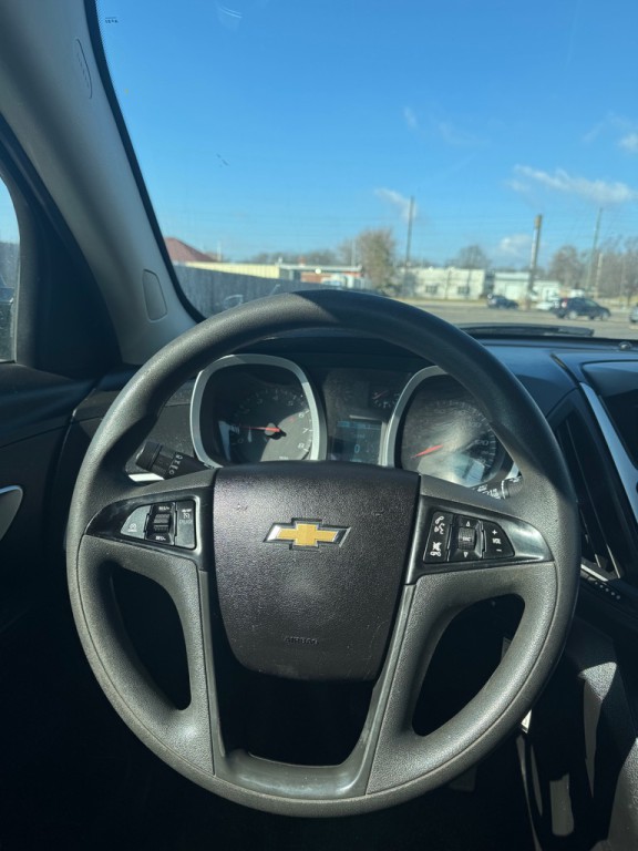 2017 Chevrolet Equinox Image 13