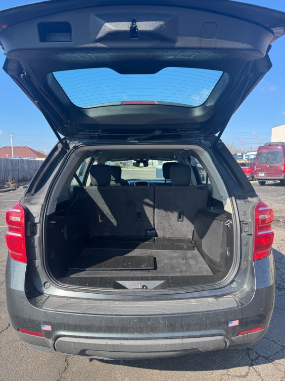 2017 Chevrolet Equinox Image 16