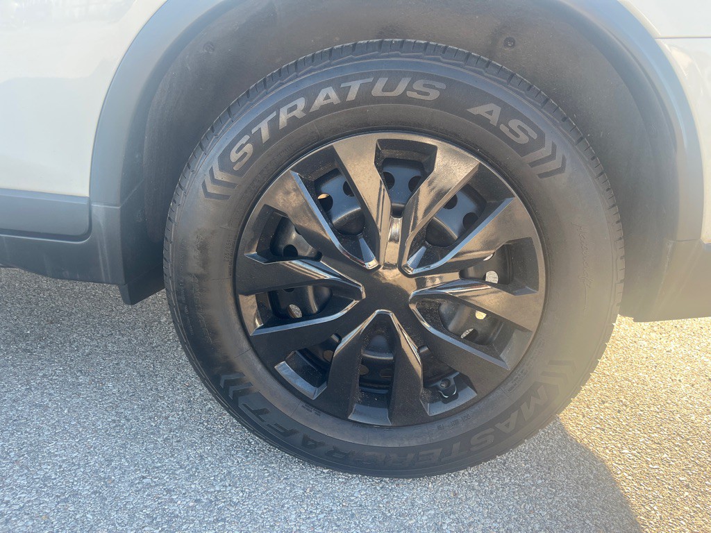2018 Nissan Rogue Image 9