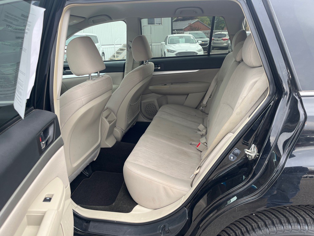 2013 Subaru Outback Image 6