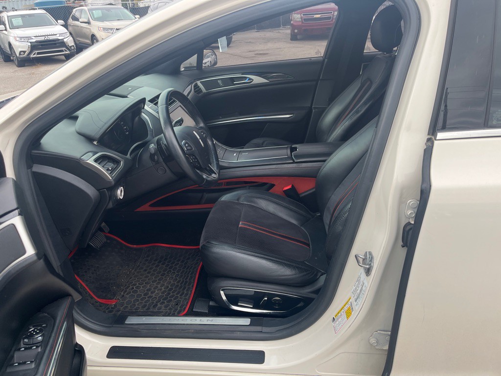 2016 Lincoln MKZ Image 5