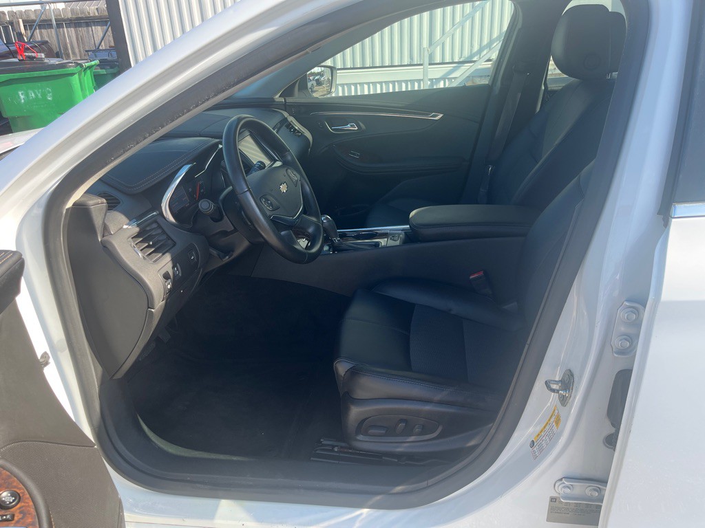 2014 Chevrolet Impala Image 8