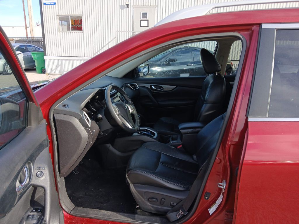 2015 Nissan Rogue Image 6