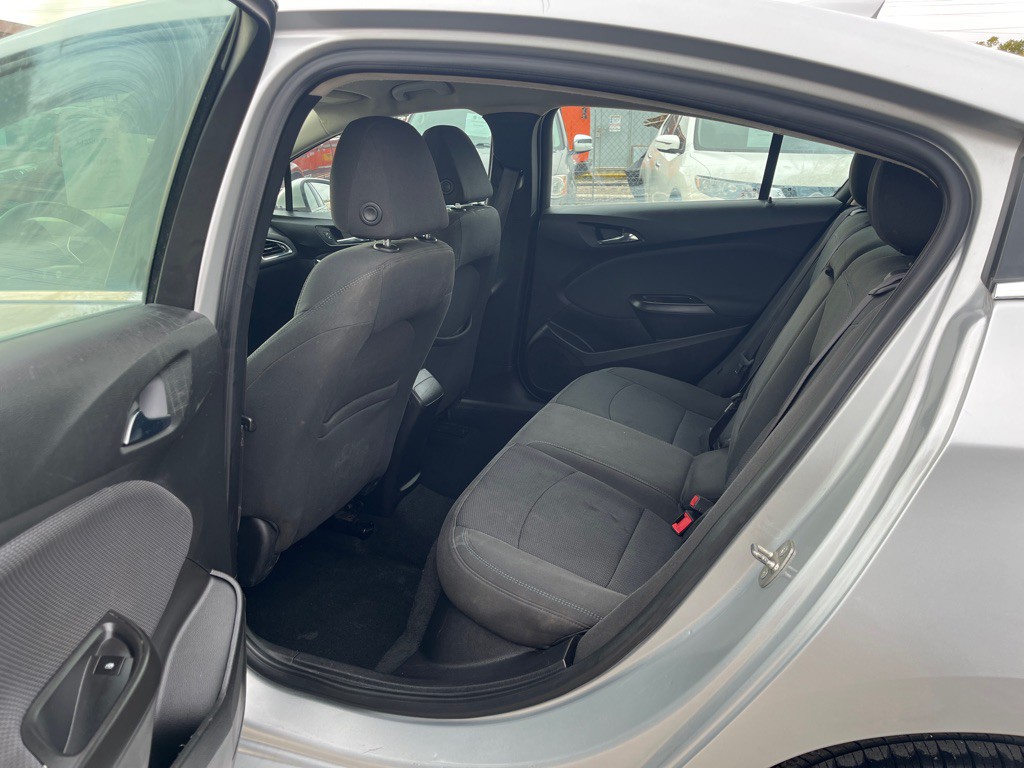 2016 Chevrolet Cruze Image 6