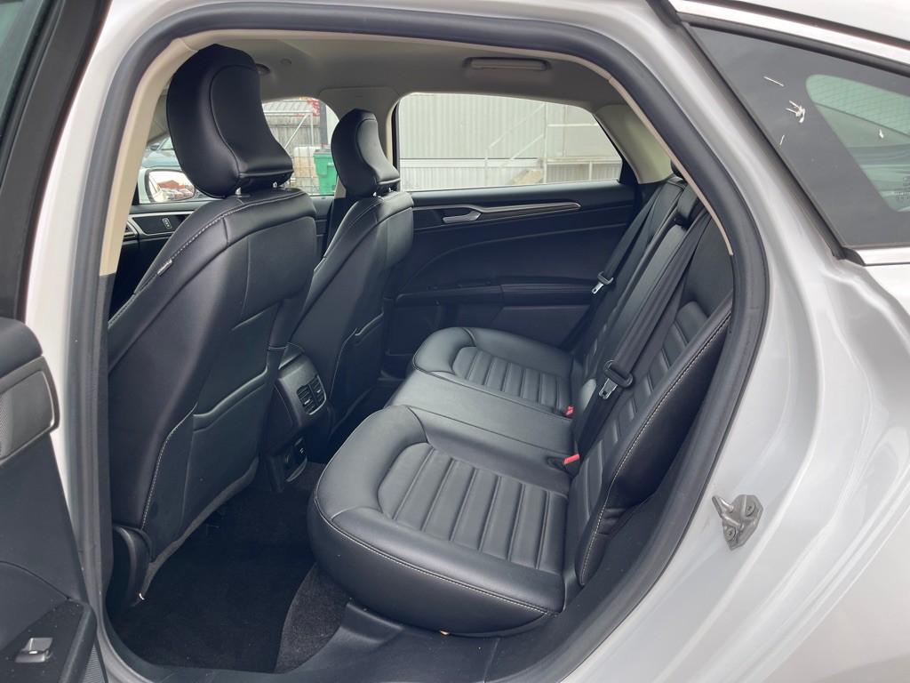 2017 Ford Fusion Image 7