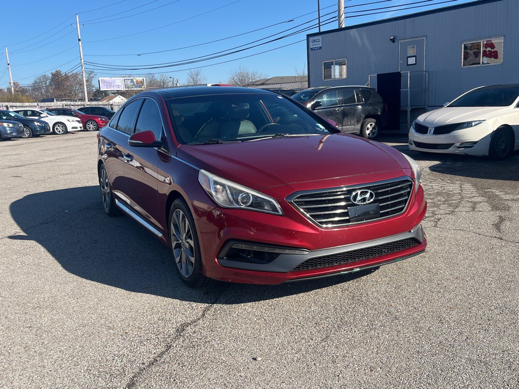 2016 Hyundai Sonata Image 1