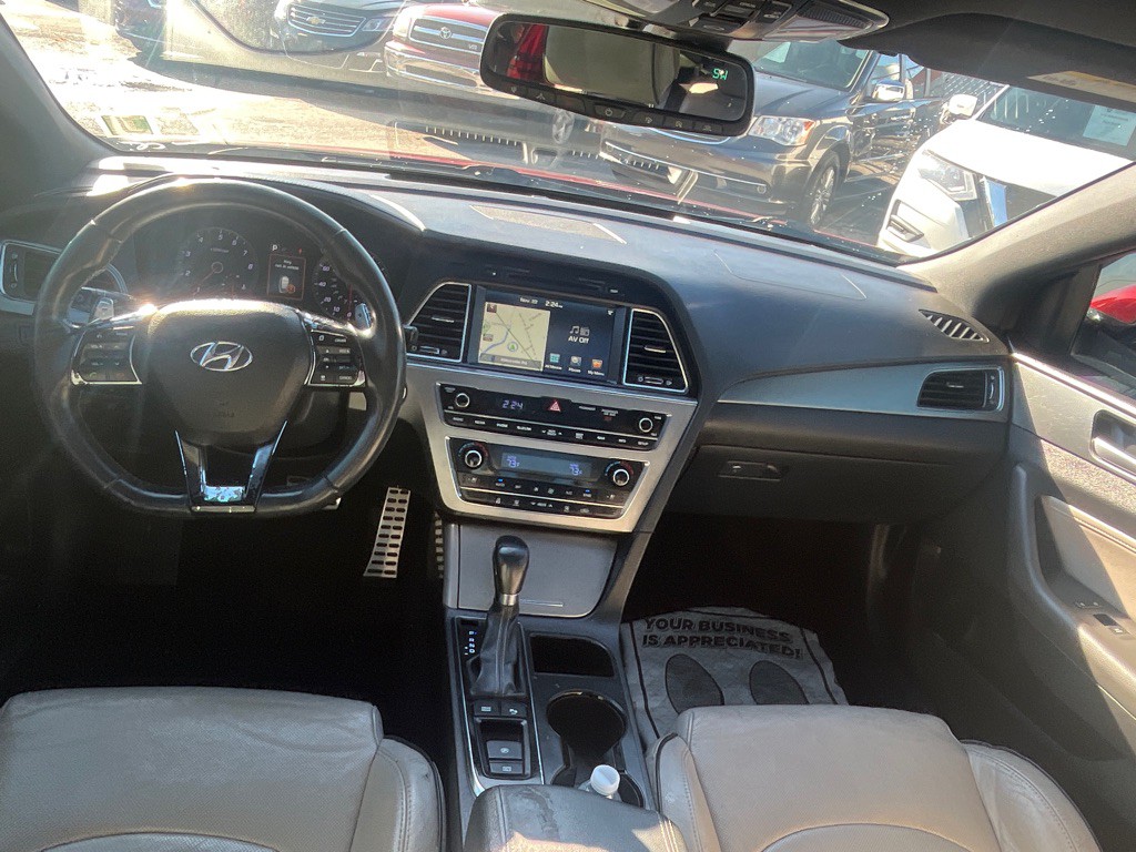 2016 Hyundai Sonata Image 10