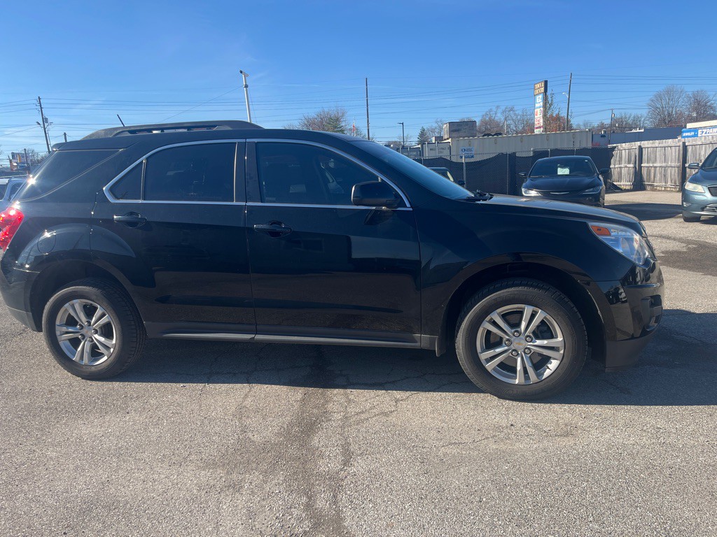 2015 Chevrolet Equinox Image 2