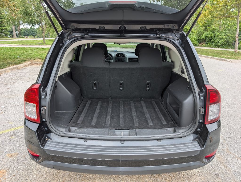 2013 Jeep Compass Image 21