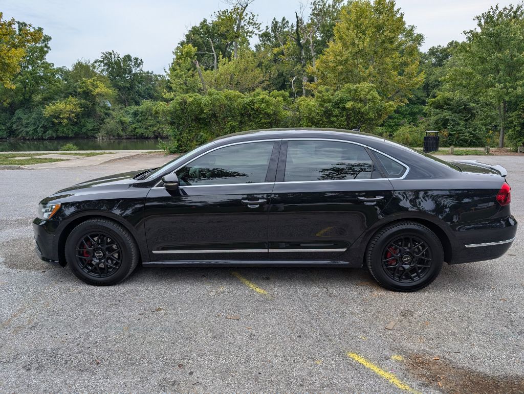 2017 Volkswagen Passat Image 7