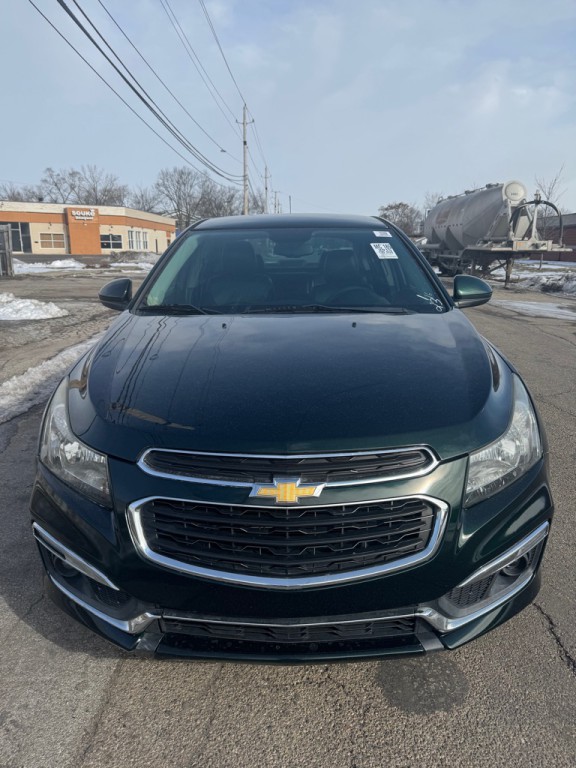 2015 Chevrolet Cruze Image 1