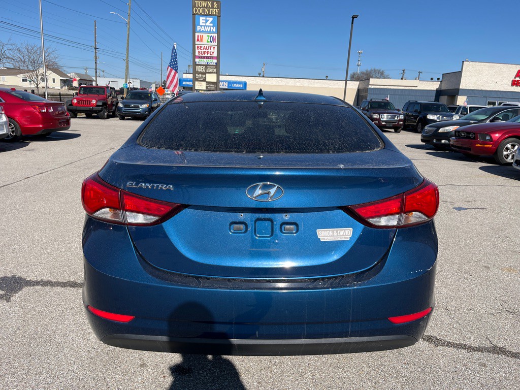 2016 Hyundai Elantra Image 6