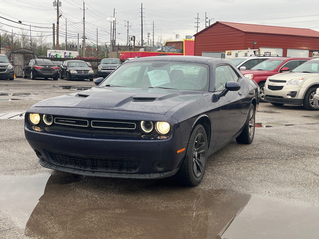 2016 Dodge Challenger Image 1