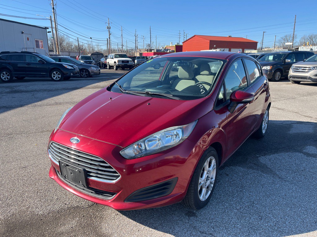 2014 Ford Fiesta Image 2