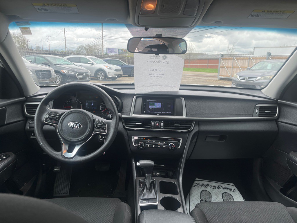 2017 Kia Optima Image 9