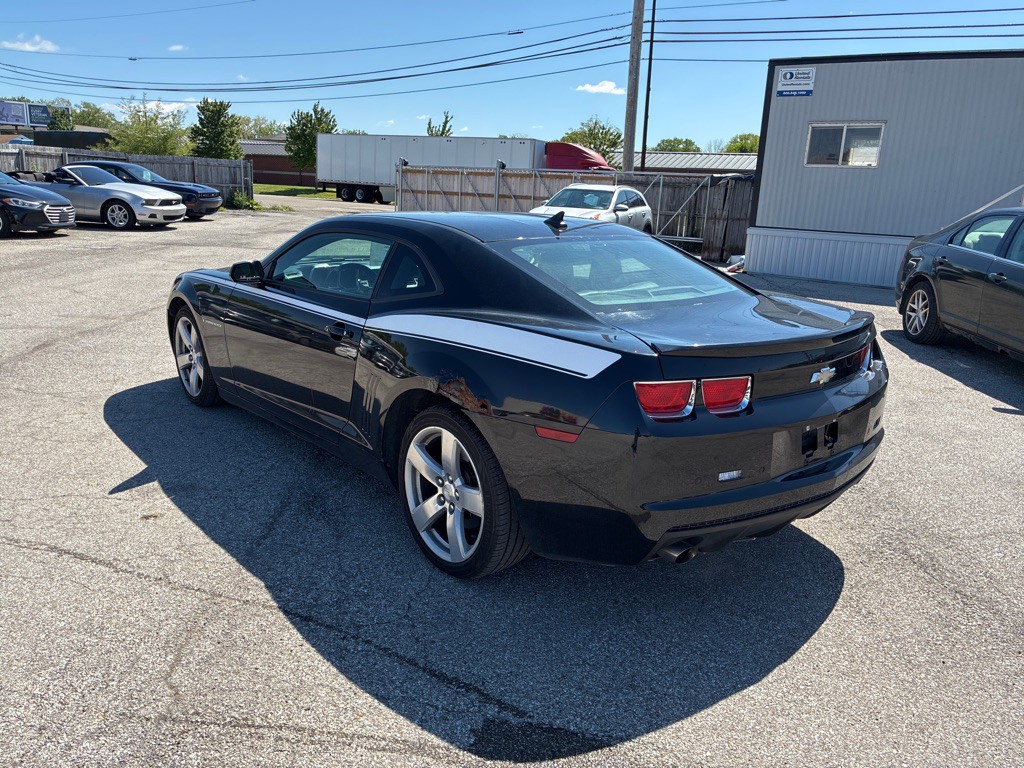 2011 Chevrolet Camaro Image 5