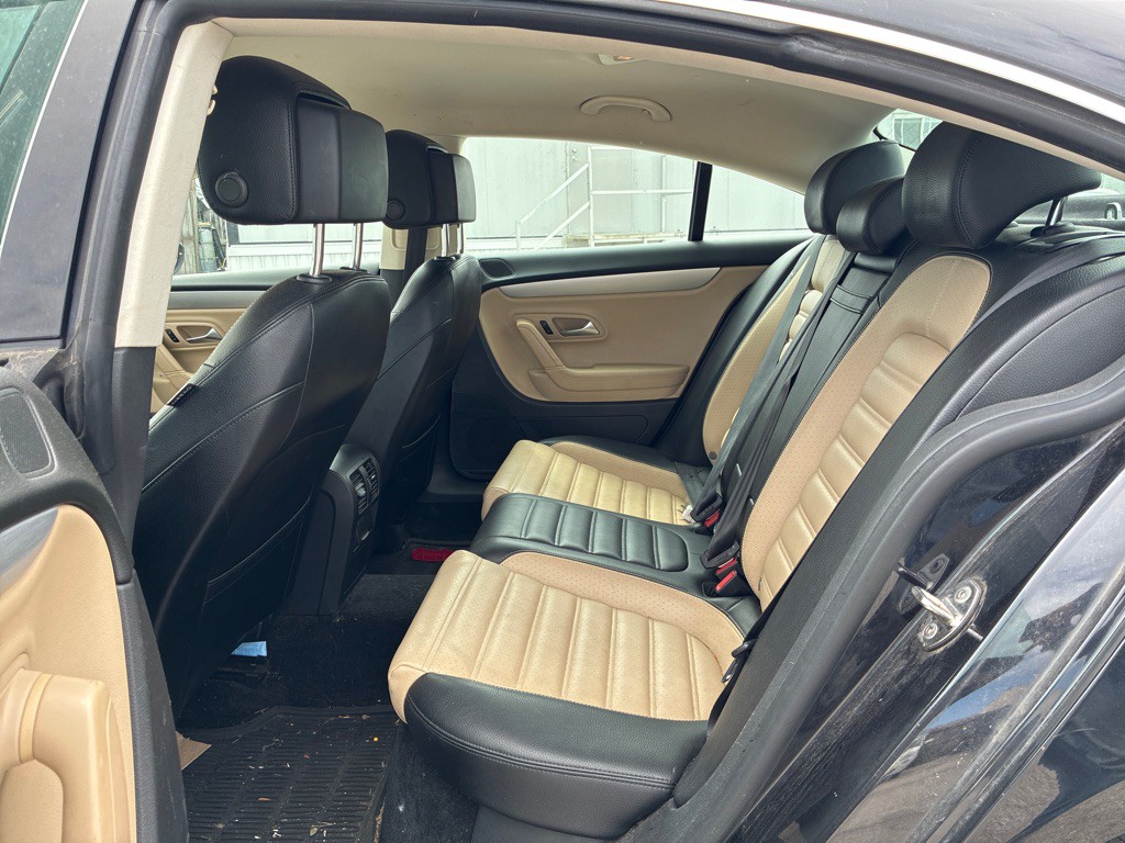 2013 Volkswagen CC Image 11