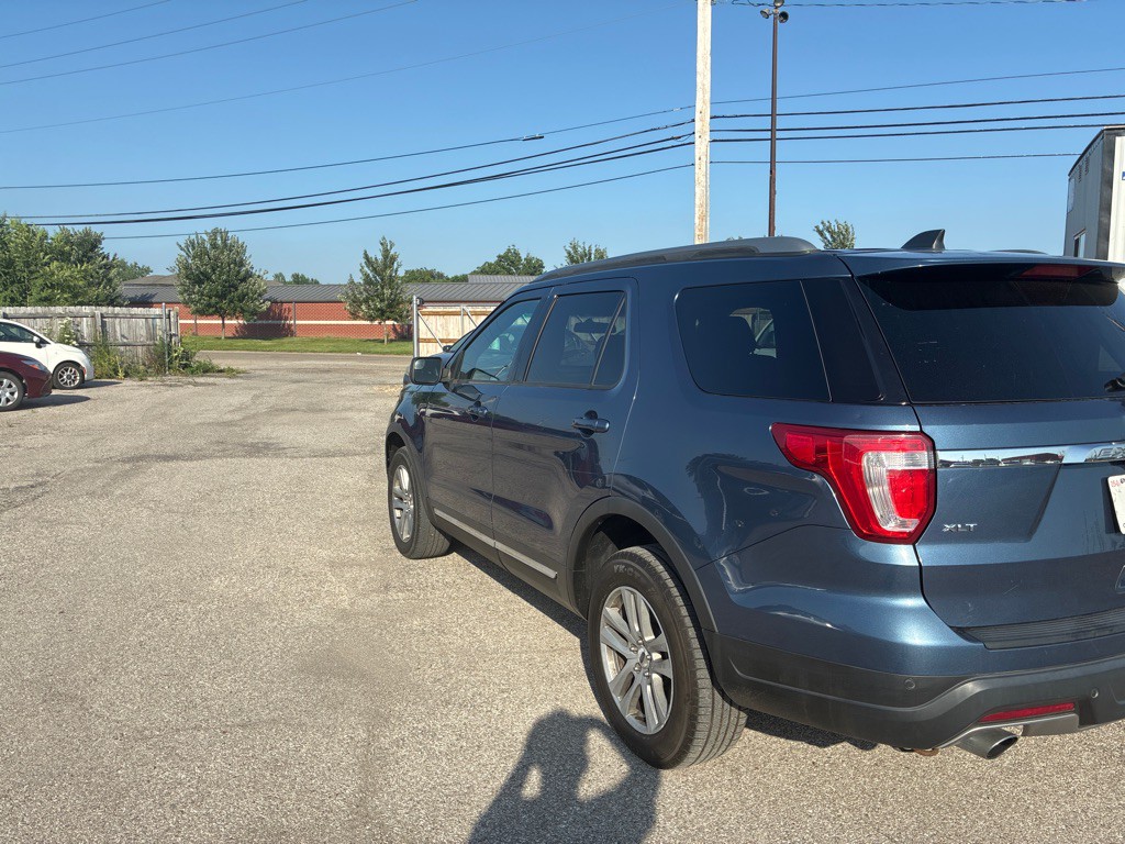 2018 Ford Explorer Image 5