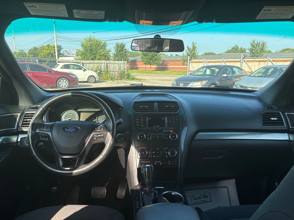 2018 Ford Explorer Image 11