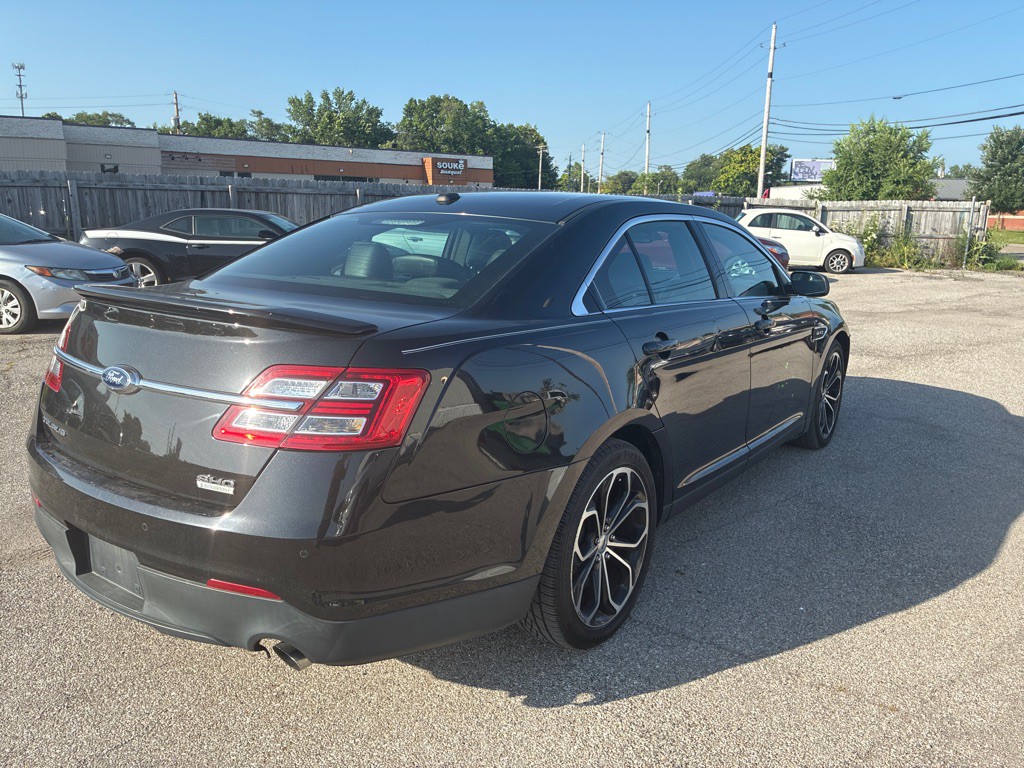 2013 Ford Taurus Image 7