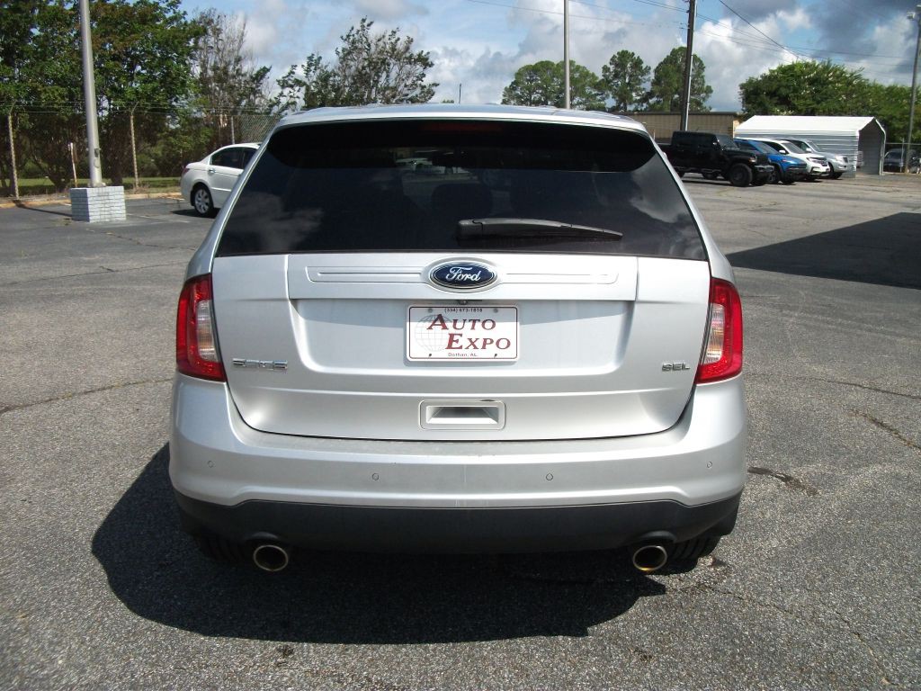 2014 Ford Edge Image 8