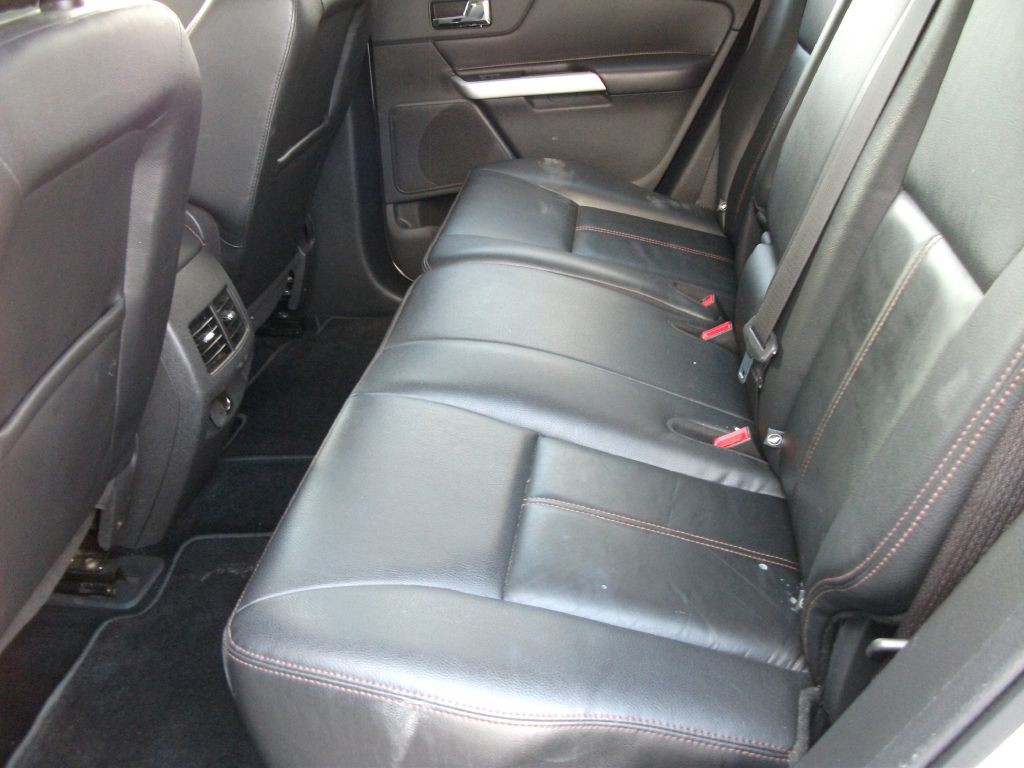 2014 Ford Edge Image 14