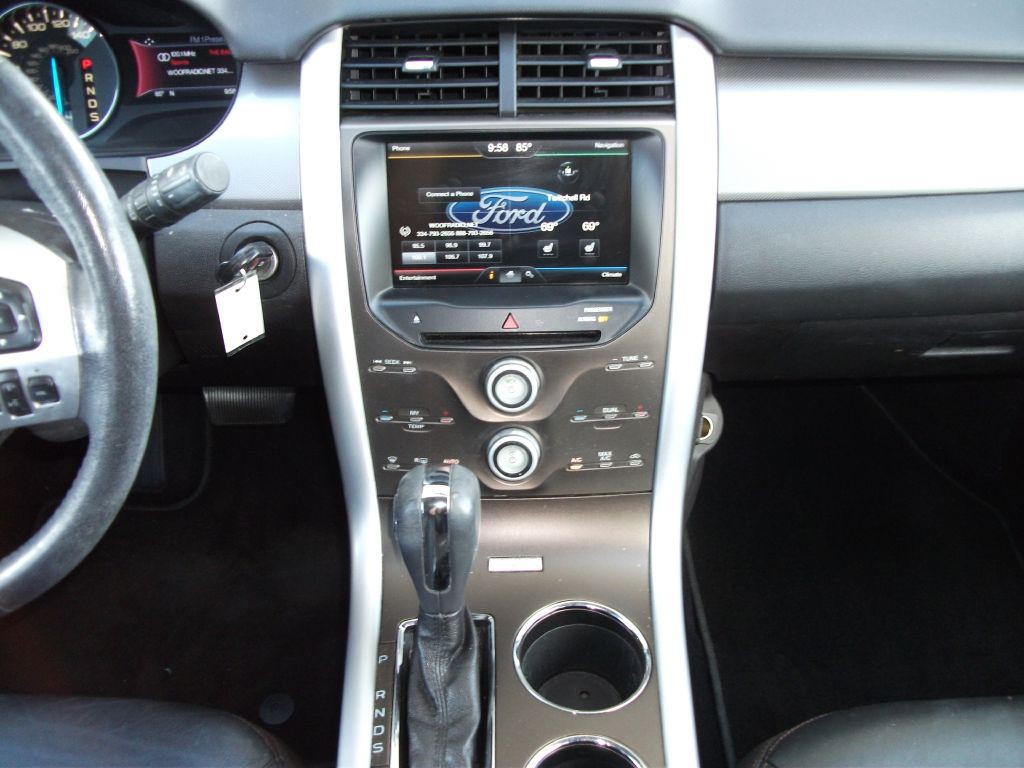 2014 Ford Edge Image 21