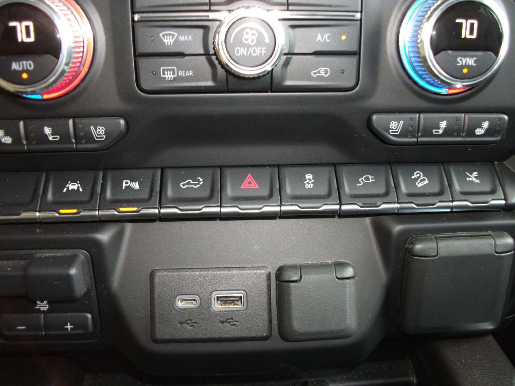 2022 GMC Sierra Image 26
