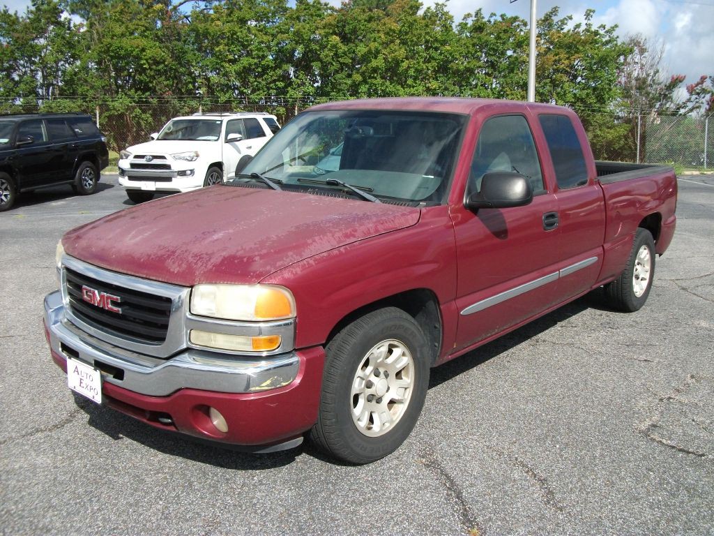 2005 GMC Sierra Image 4