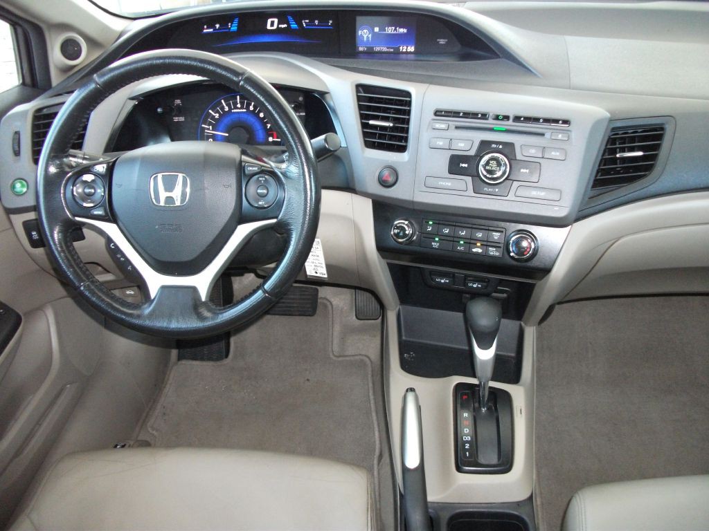 2012 Honda Civic Image 15