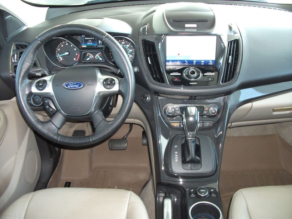 2016 Ford Escape Image 18