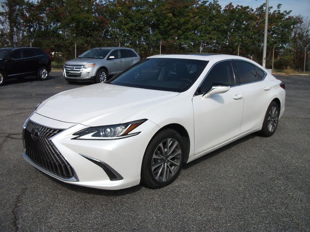 2022 Lexus ES Image 4