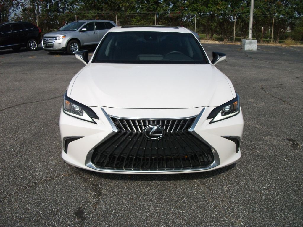 2022 Lexus ES Image 7