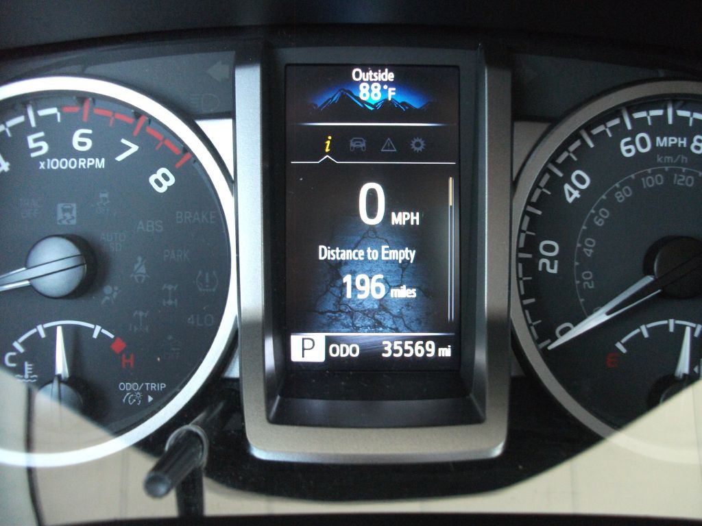2022 Toyota Tacoma Image 17