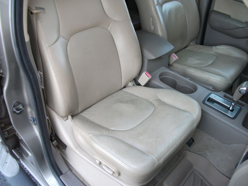 2009 Nissan Frontier Image 12