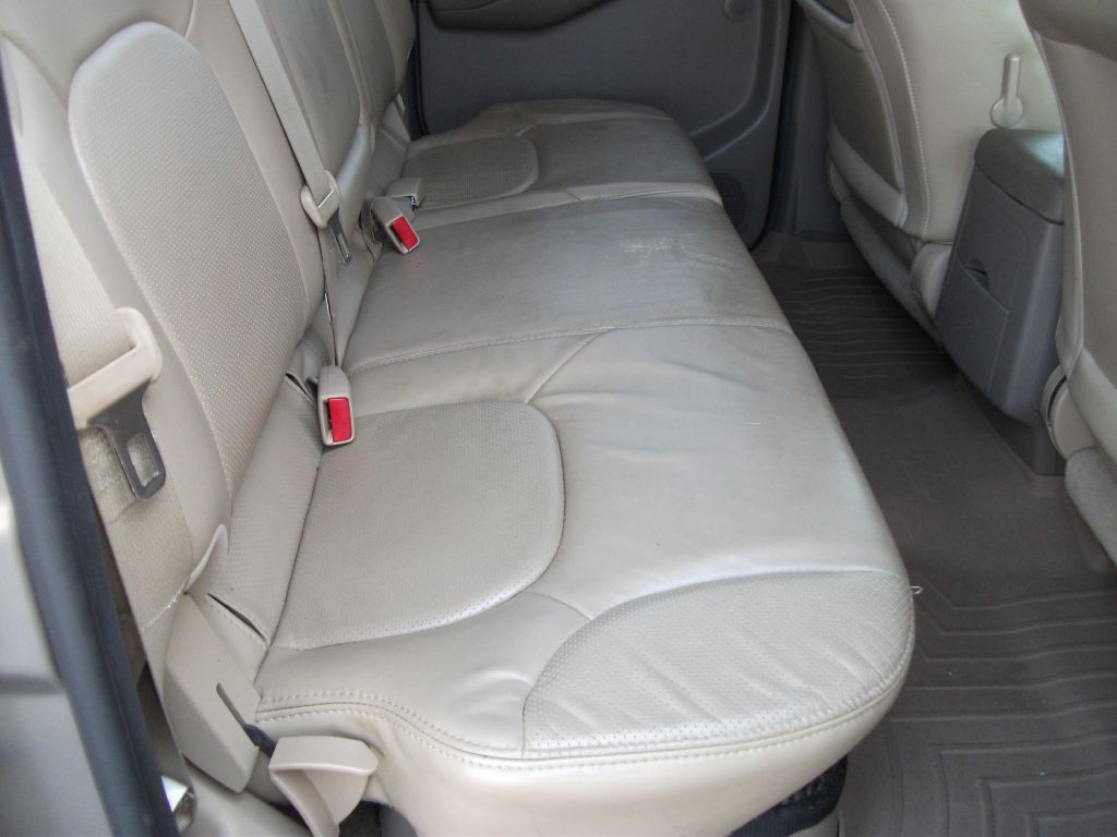 2009 Nissan Frontier Image 14