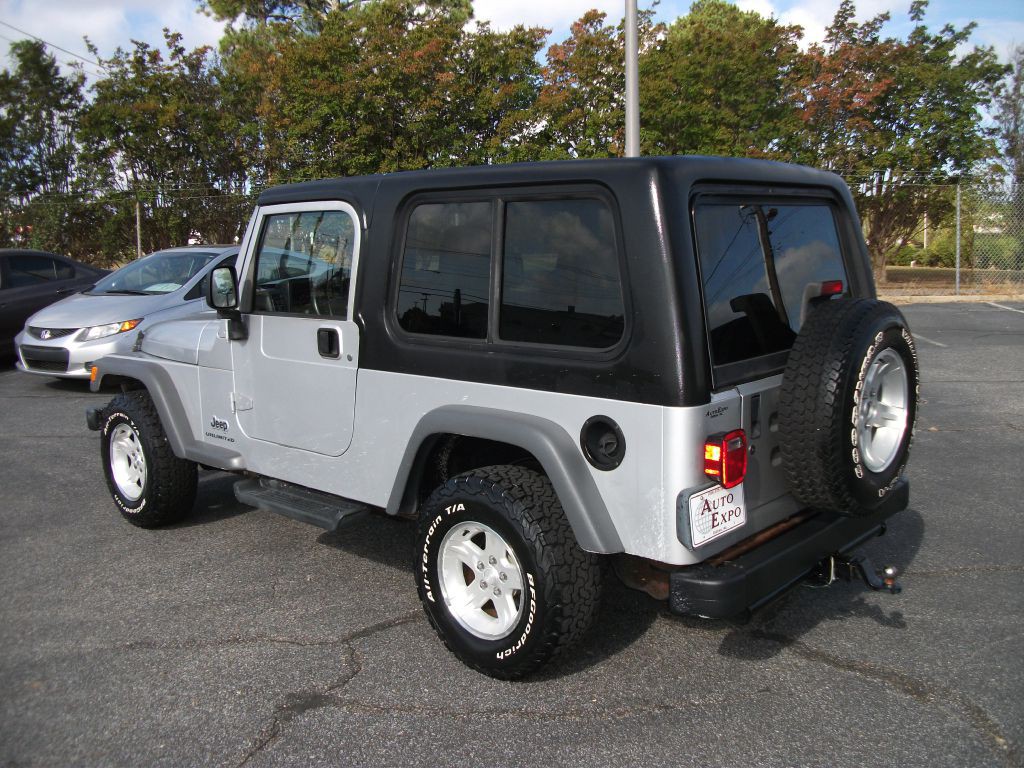 2005 Jeep Wrangler Image 6