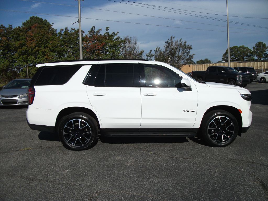 2022 Chevrolet Tahoe Image 2