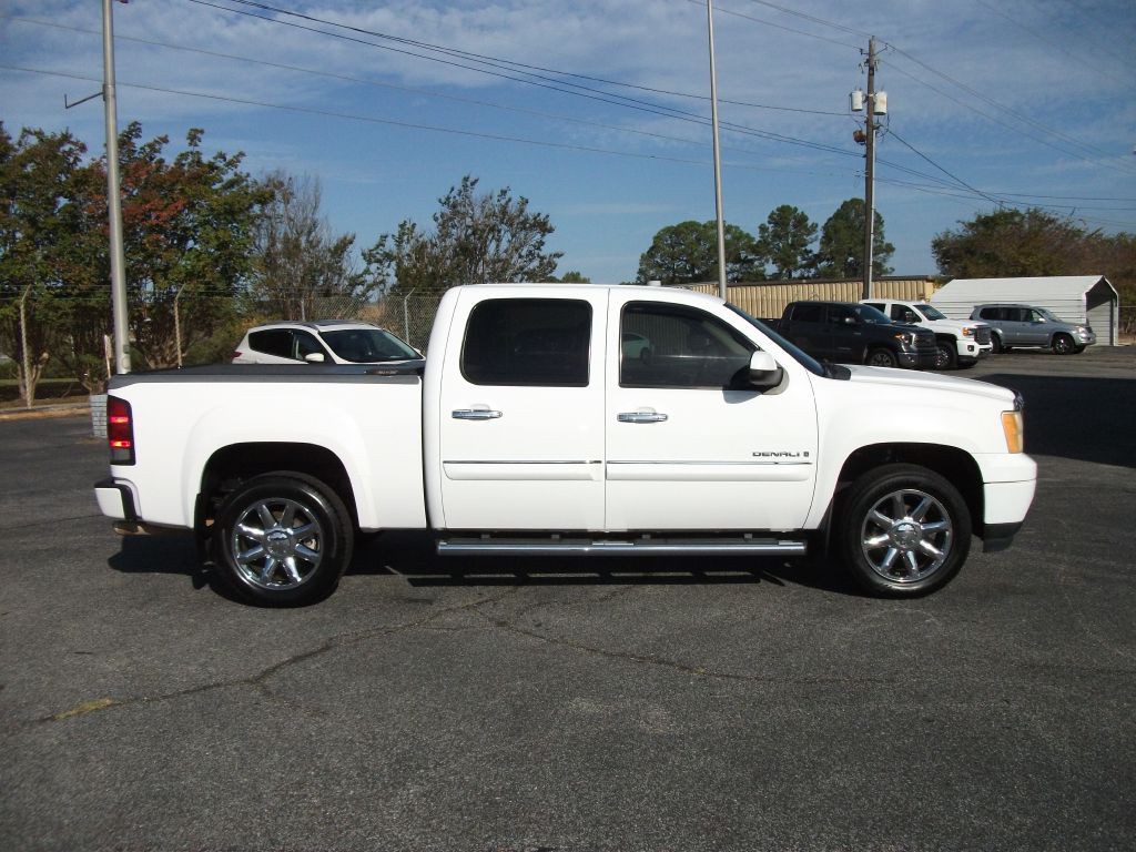 2009 GMC Sierra Image 2
