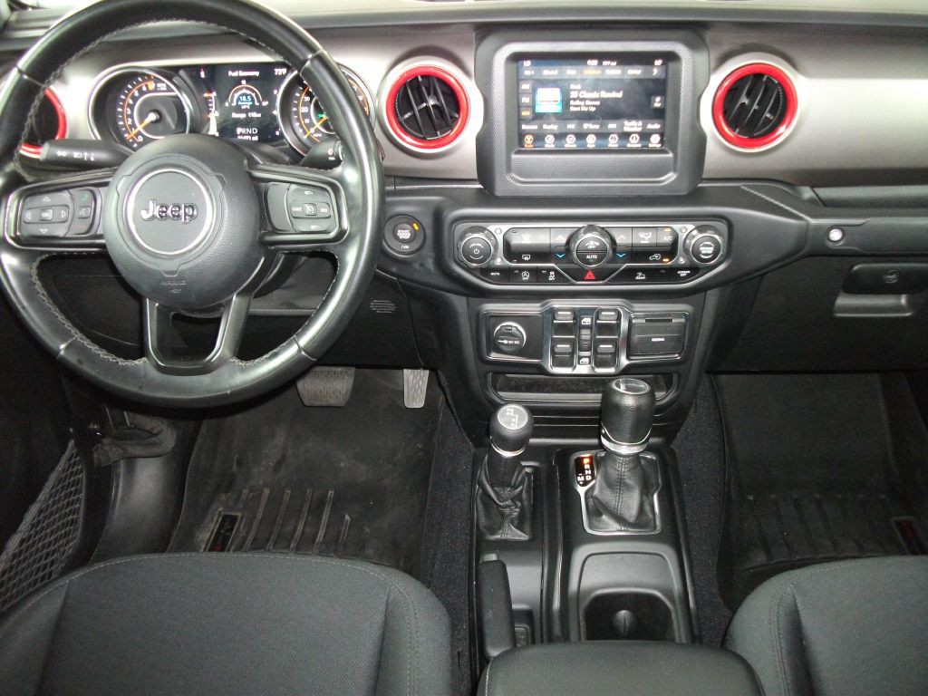 2020 Jeep Gladiator Image 17