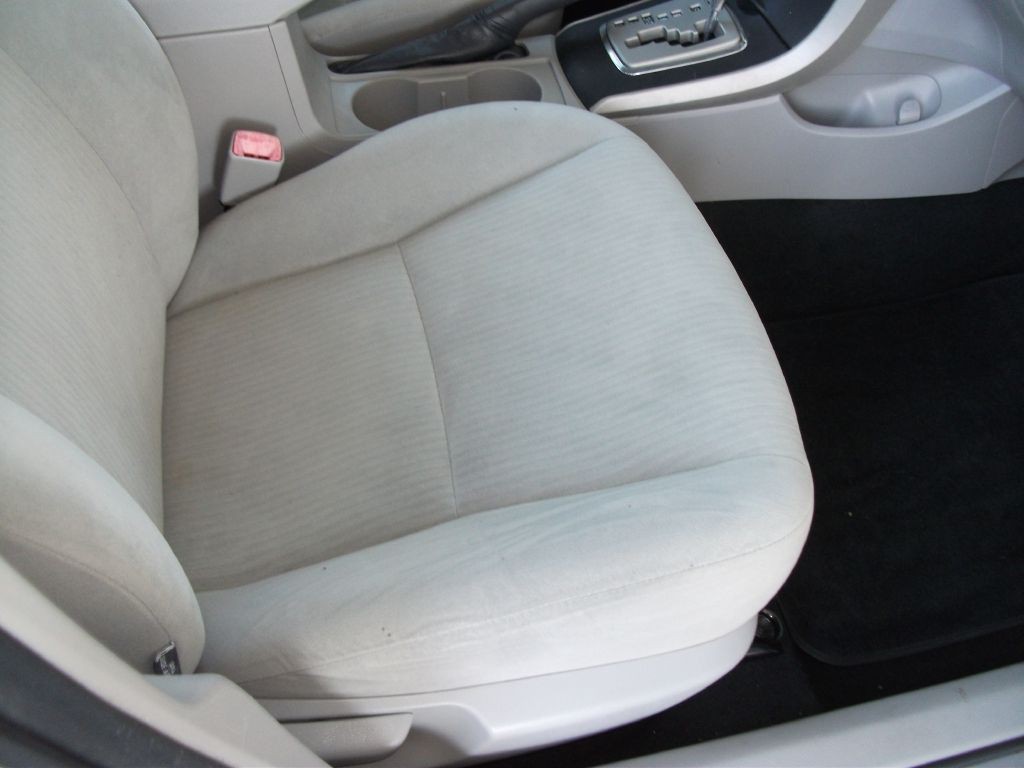 2010 Toyota Corolla Image 11
